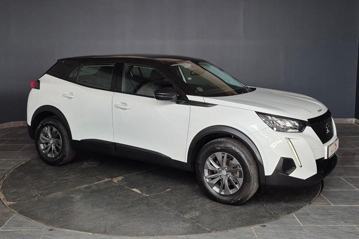 Hvid Peugeot 2008 fra 2021