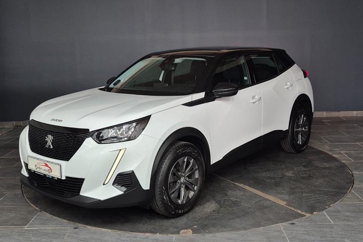 Hvid Peugeot 2008 fra 2021