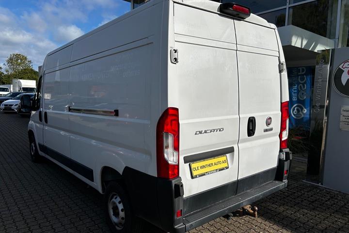 Hvid Fiat Ducato 35 fra 2019