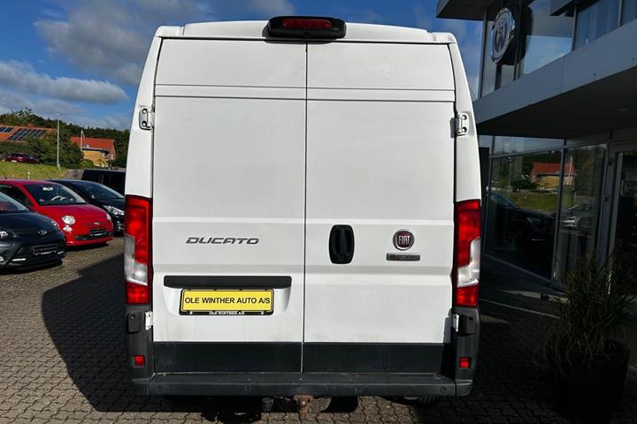 Hvid Fiat Ducato 35 fra 2019