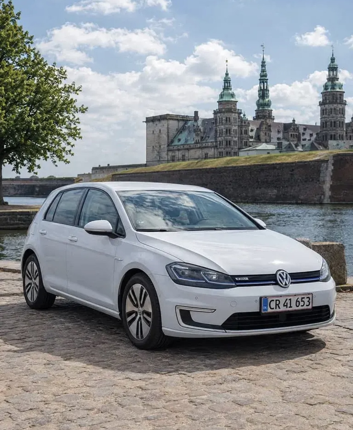 VW Golf E-GOLF