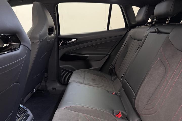 Sort VW ID.4 fra 2023