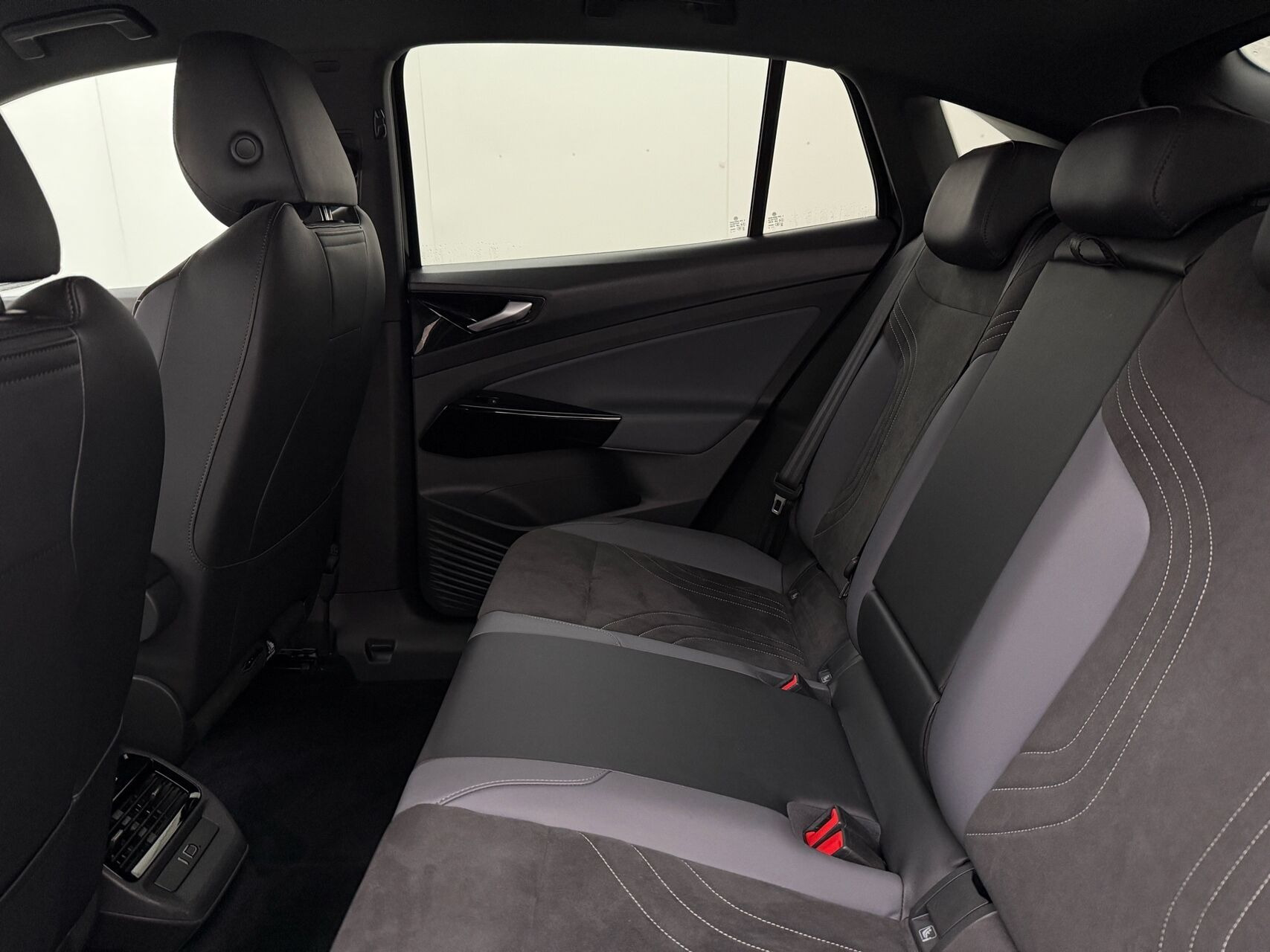 Sort VW ID.5 fra 2023