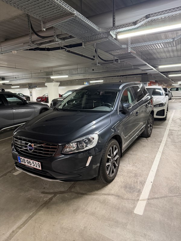 undefined Volvo XC60 fra 2017