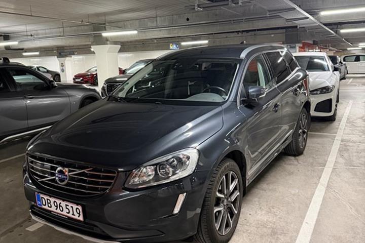 undefined Volvo XC60 fra 2017
