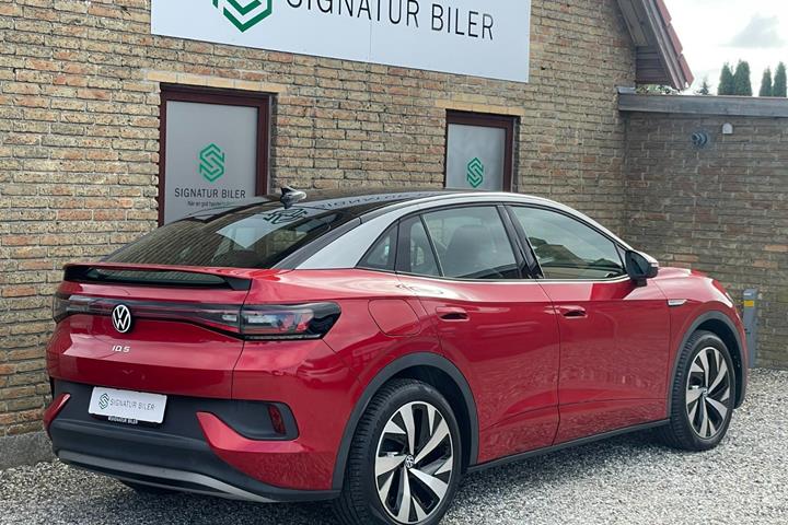 Rød VW ID.5 fra 2023