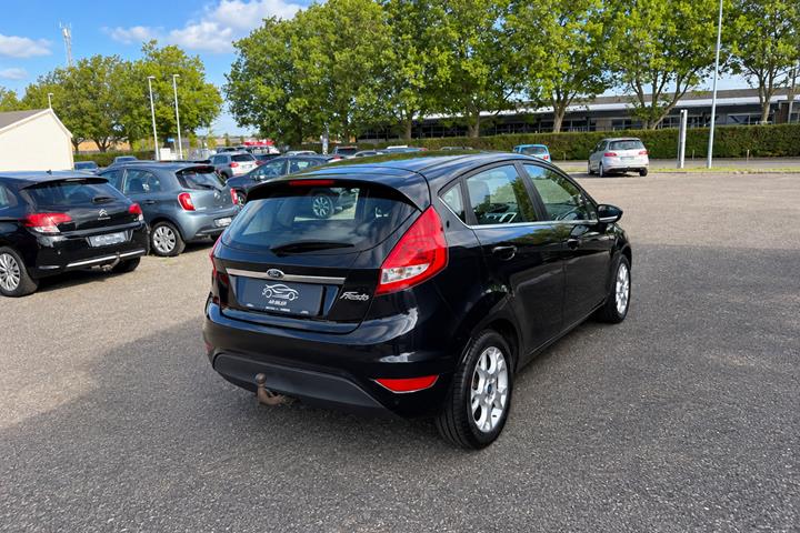 undefined Ford Fiesta fra 2012