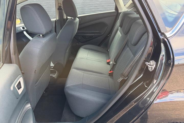 undefined Ford Fiesta fra 2012