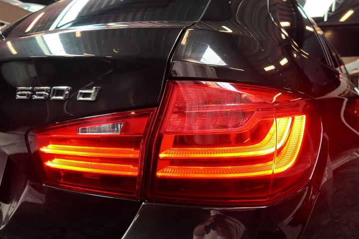 Sort BMW 530d fra 2016
