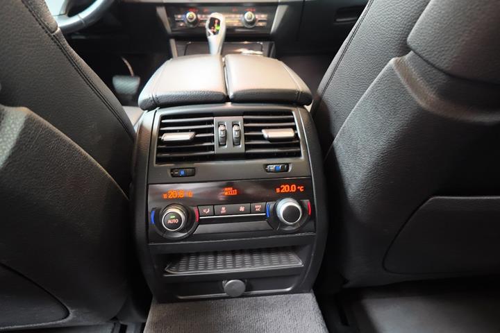 Sort BMW 530d fra 2016