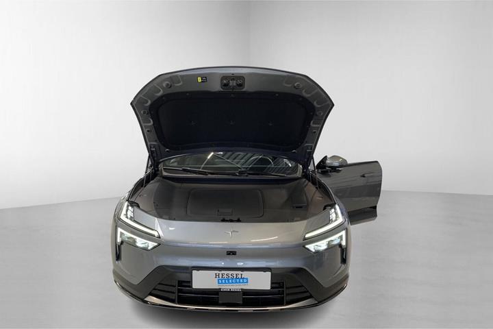 Hvid Polestar 4 fra 2025