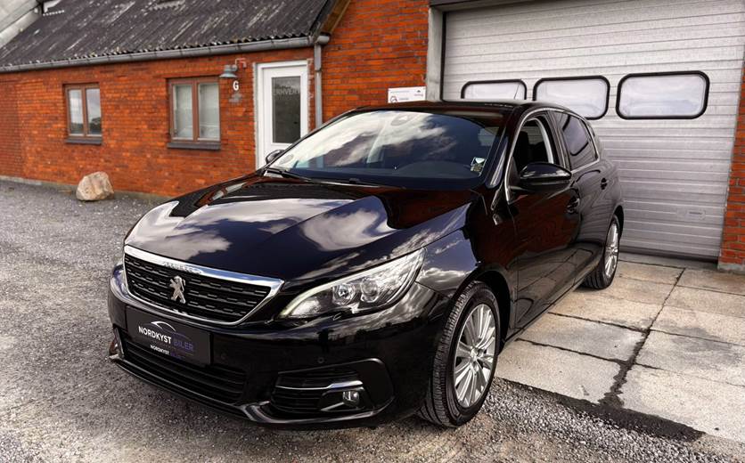 Peugeot 308 1,6 BlueHDi 120 Allure Sky