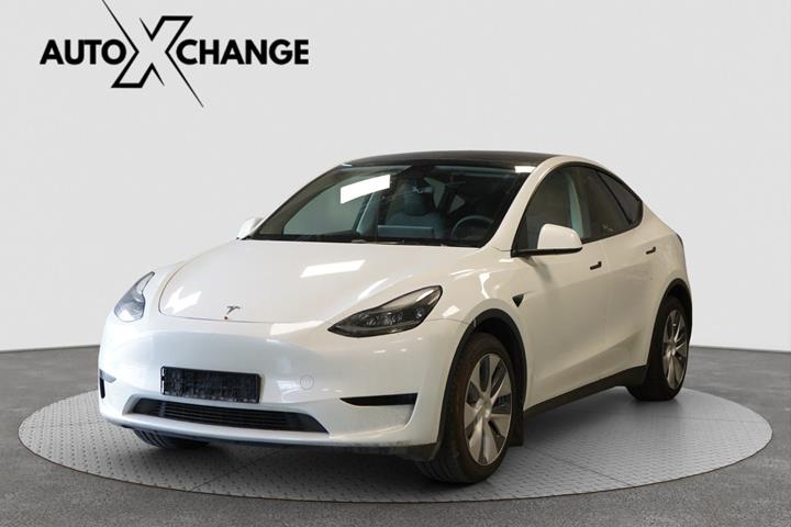undefined Tesla Model Y fra 2024