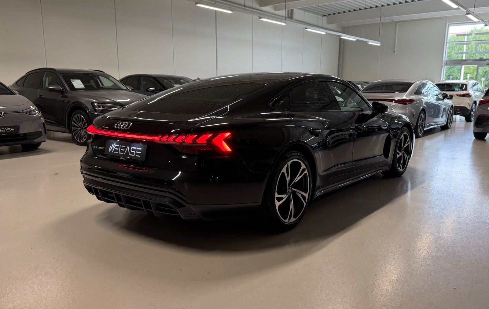 Sort Audi e-tron GT fra 2024