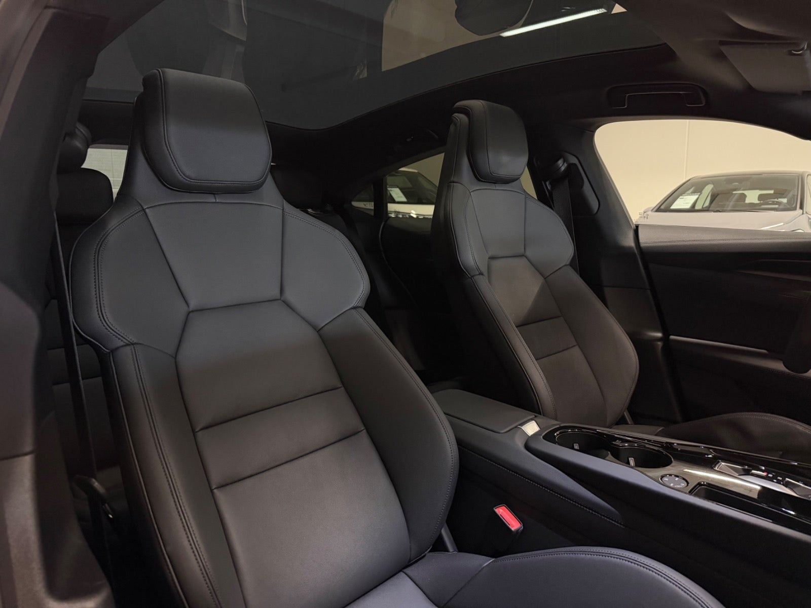 Sort Audi e-tron GT fra 2024