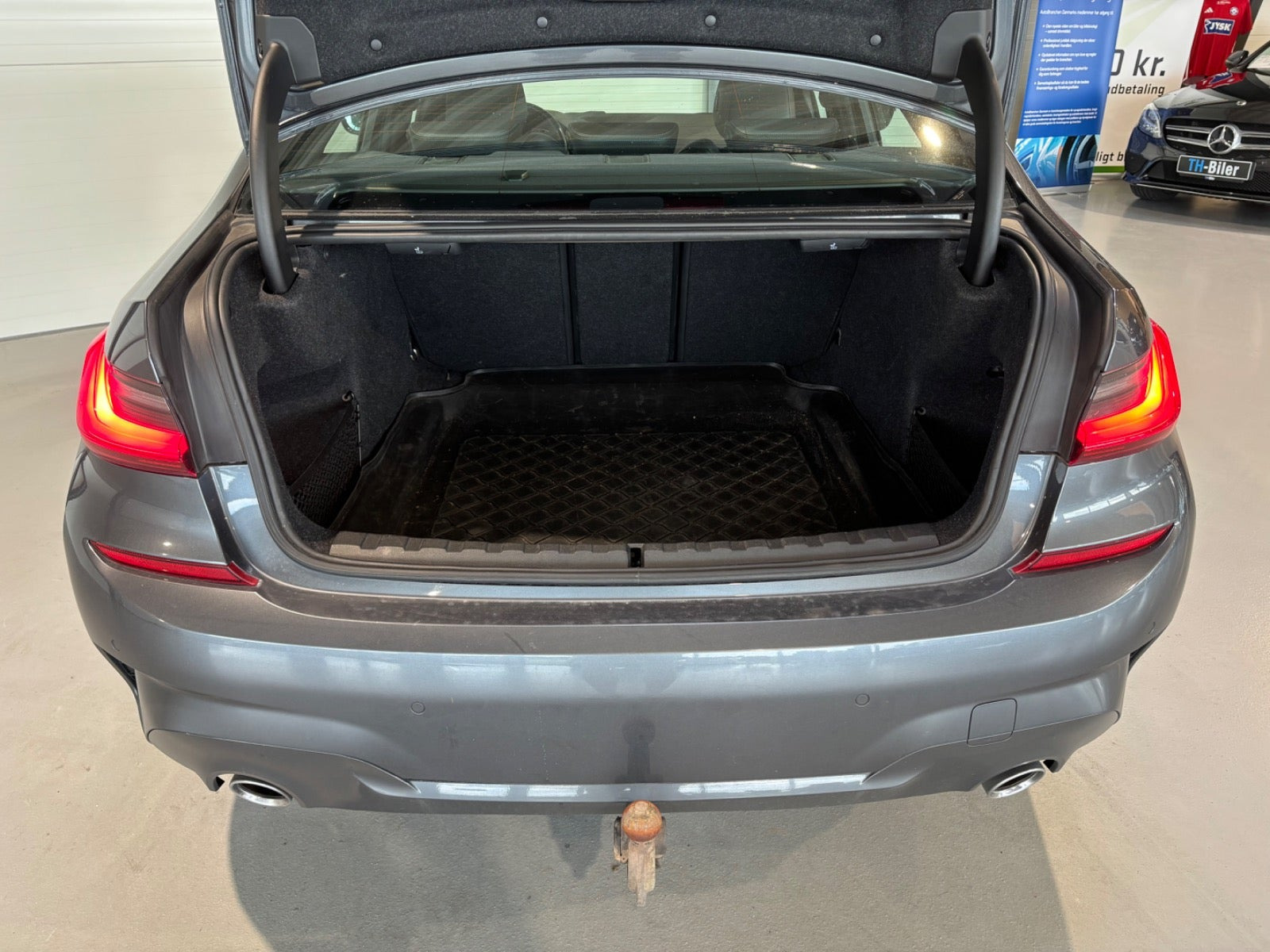undefined BMW 320d fra 2020