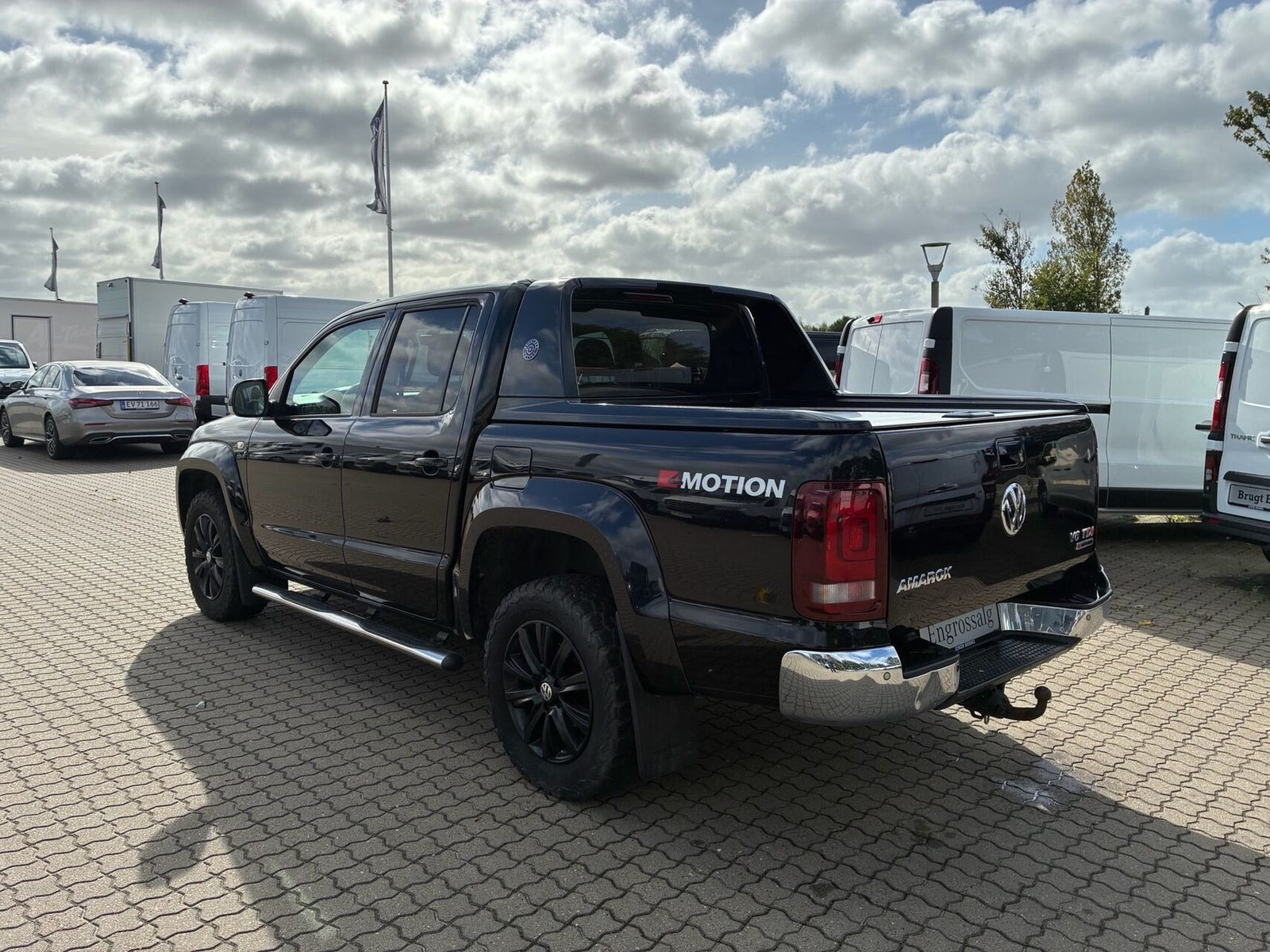 Sort VW Amarok fra 2017