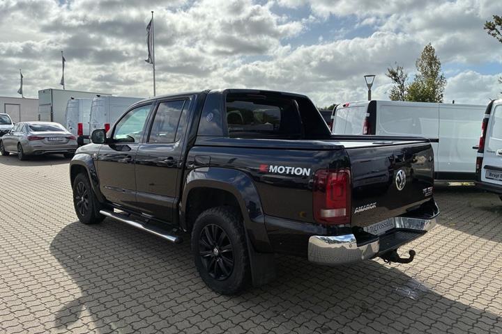 Sort VW Amarok fra 2017