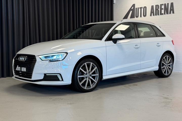 Hvid Audi A3 fra 2021