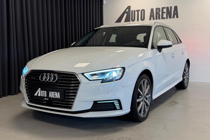 Hvid Audi A3 fra 2021