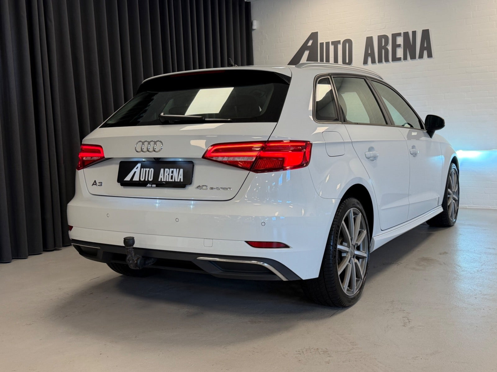 Hvid Audi A3 fra 2021