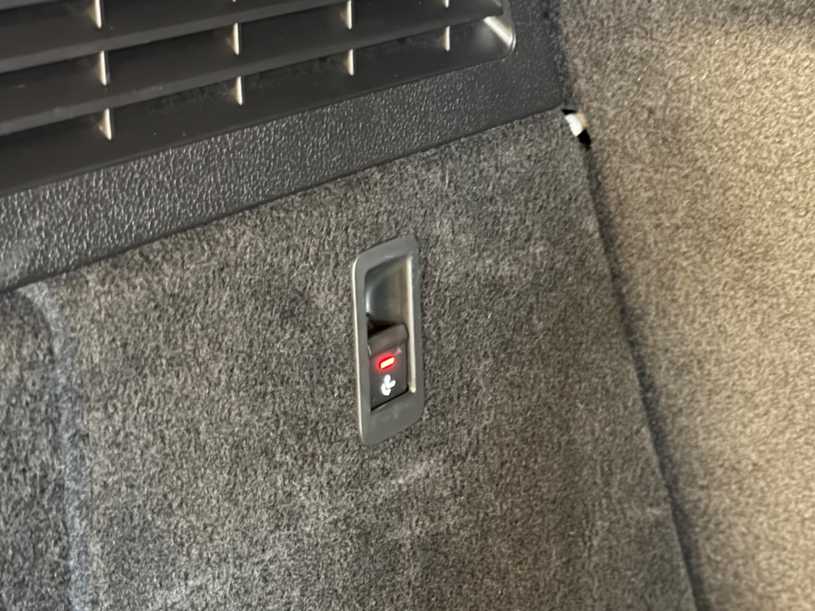 Hvid Audi A3 fra 2021