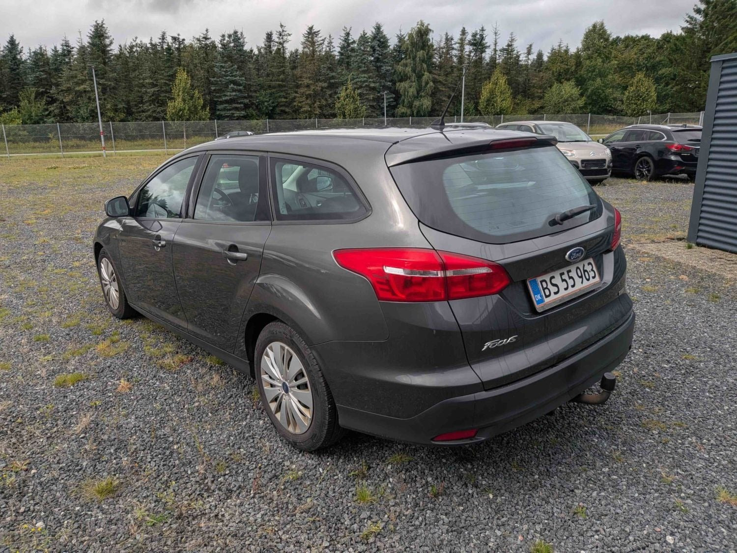 Grå Ford Focus fra 2015