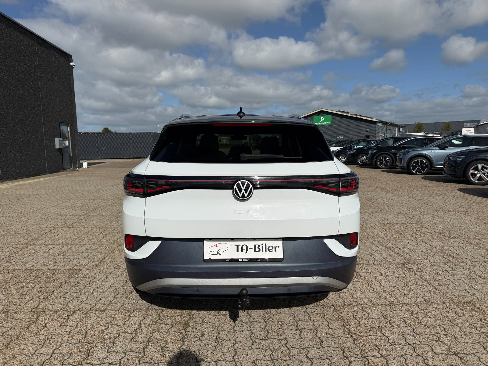 Hvid VW ID.4 fra 2021