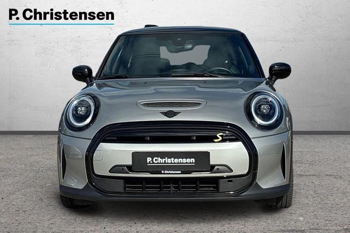 Sølv Mini Cooper SE fra 2023
