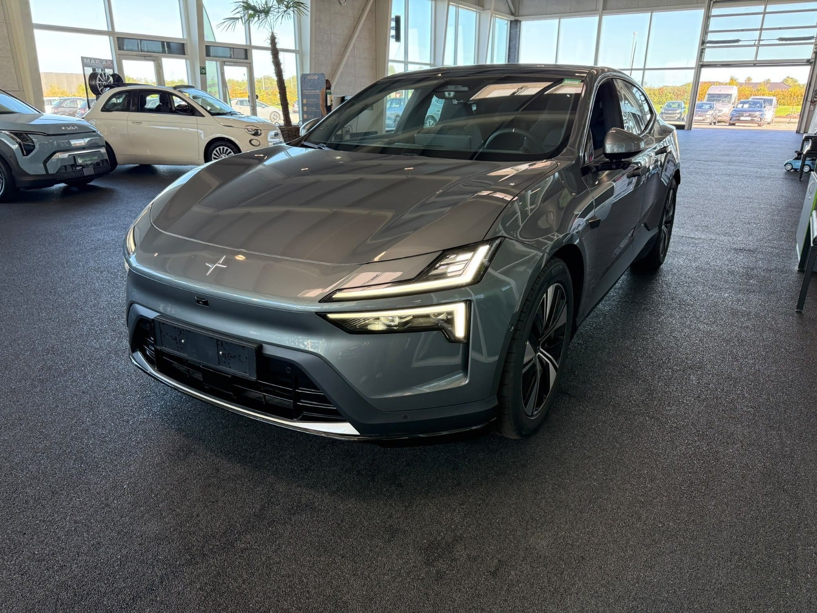 Polestar 4 Coupé RWD