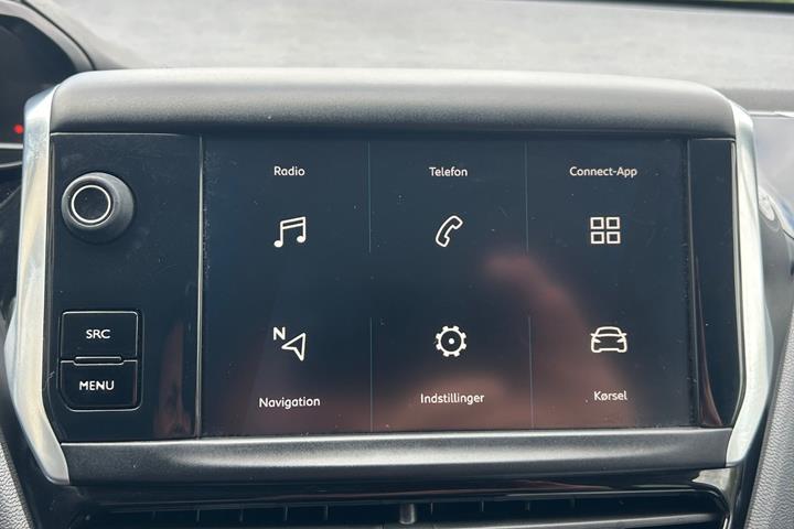 Grå Peugeot 208 fra 2019