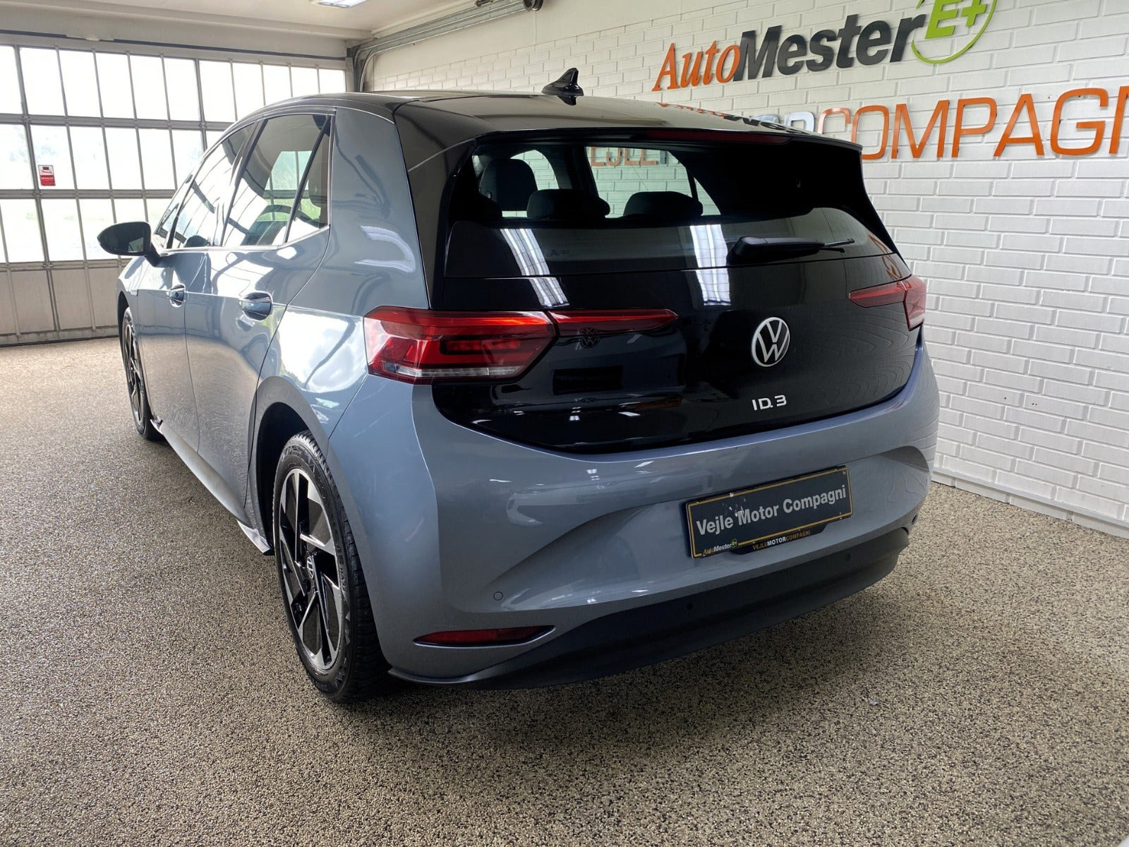 Grå VW ID.3 fra 2023