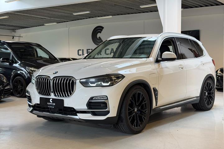 Hvid BMW X5 fra 2020