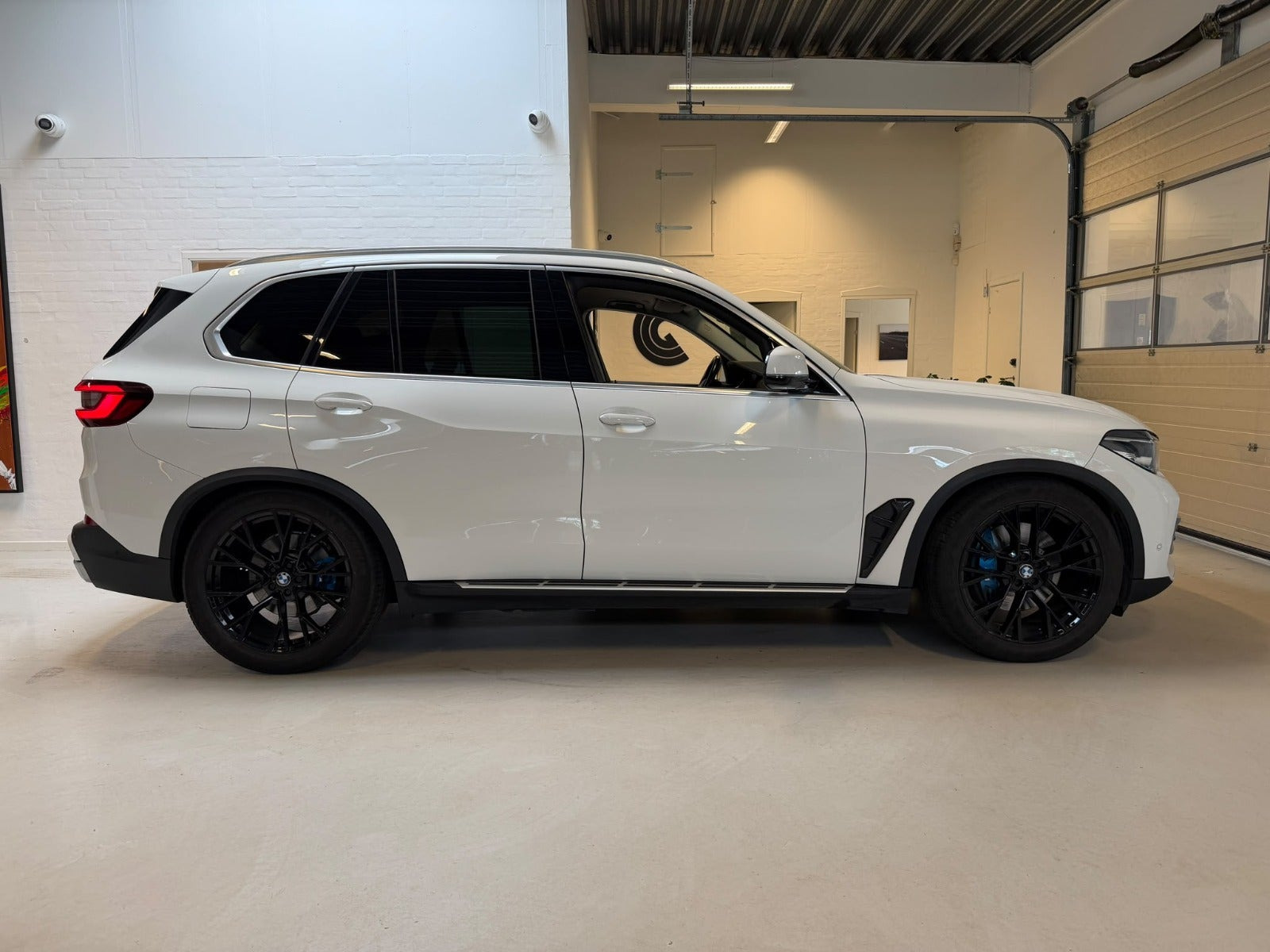 Hvid BMW X5 fra 2020