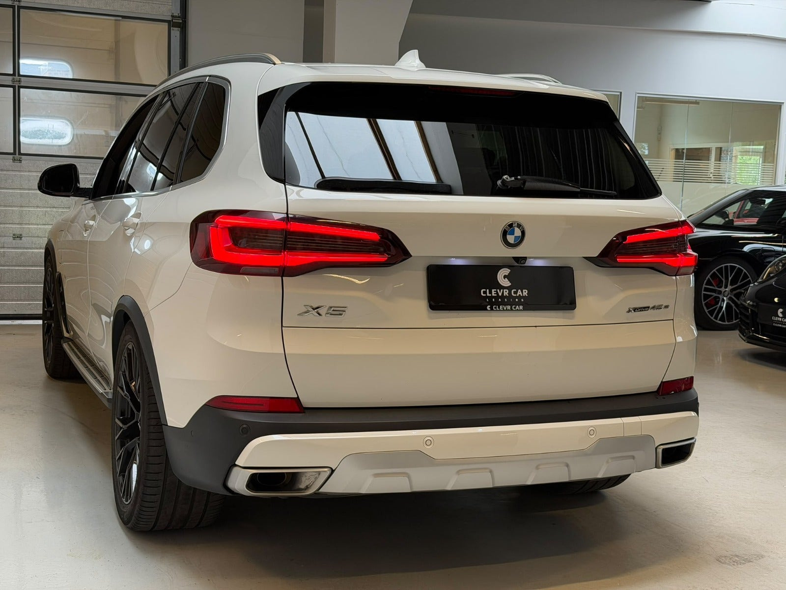Hvid BMW X5 fra 2020