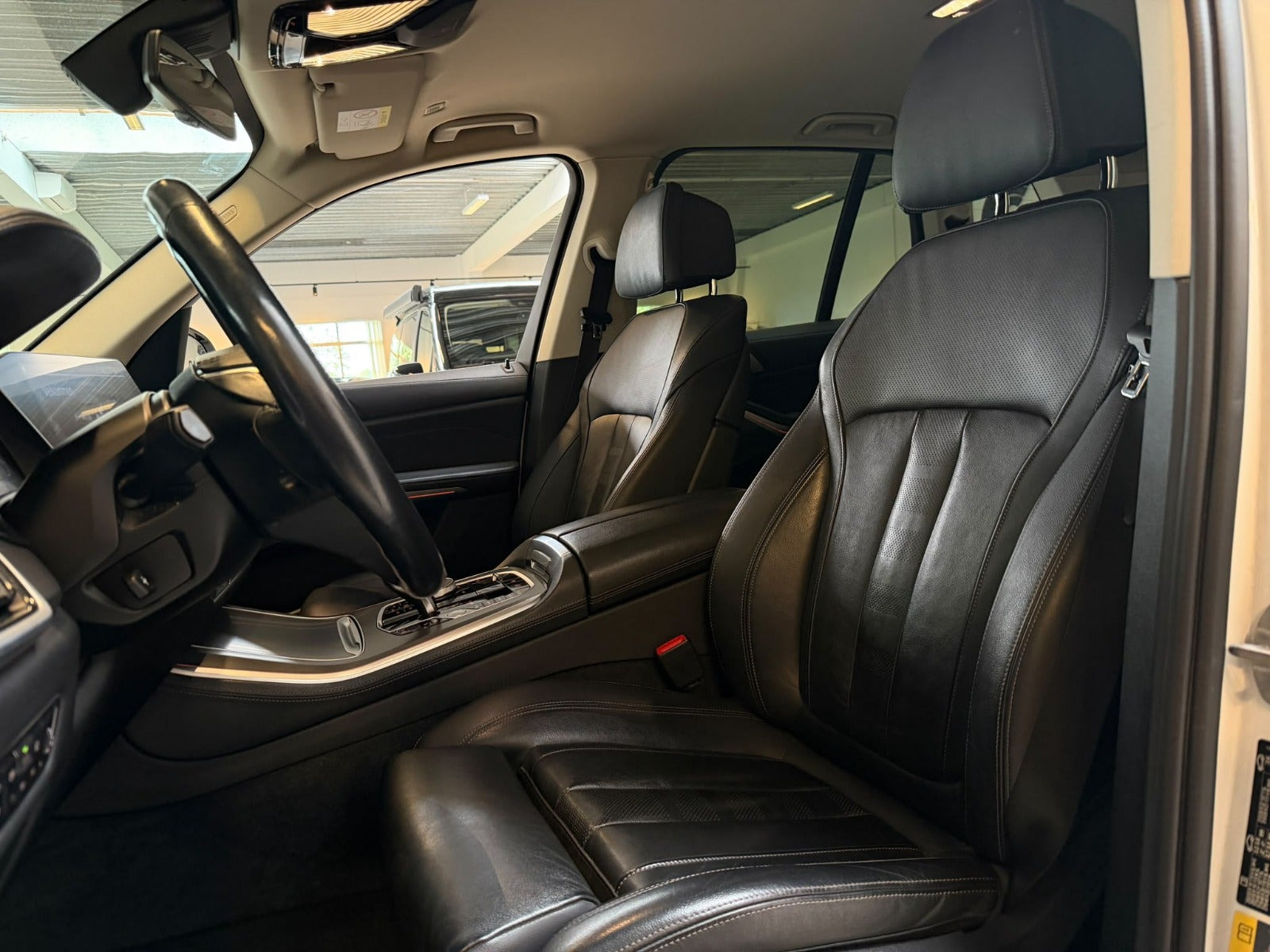 Hvid BMW X5 fra 2020