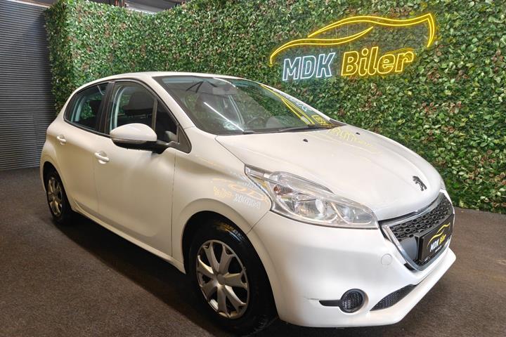 undefined Peugeot 208 fra 2012