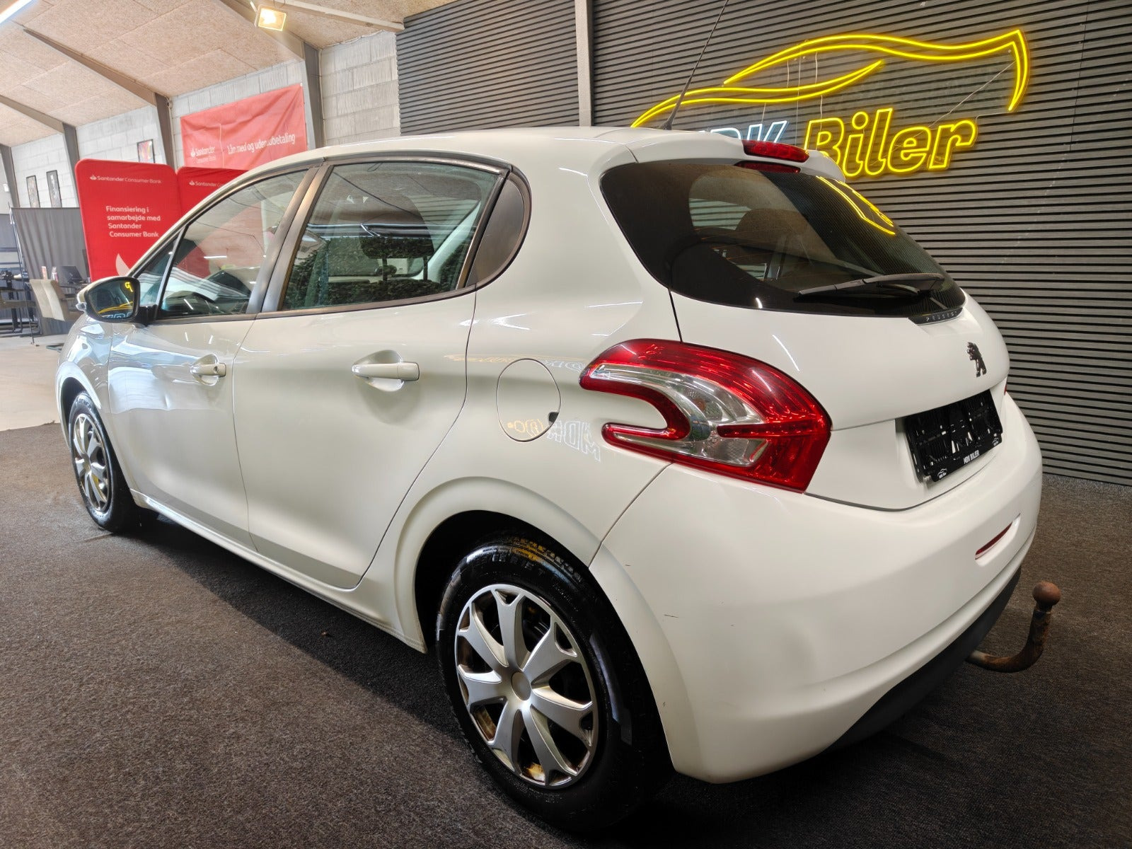 undefined Peugeot 208 fra 2012