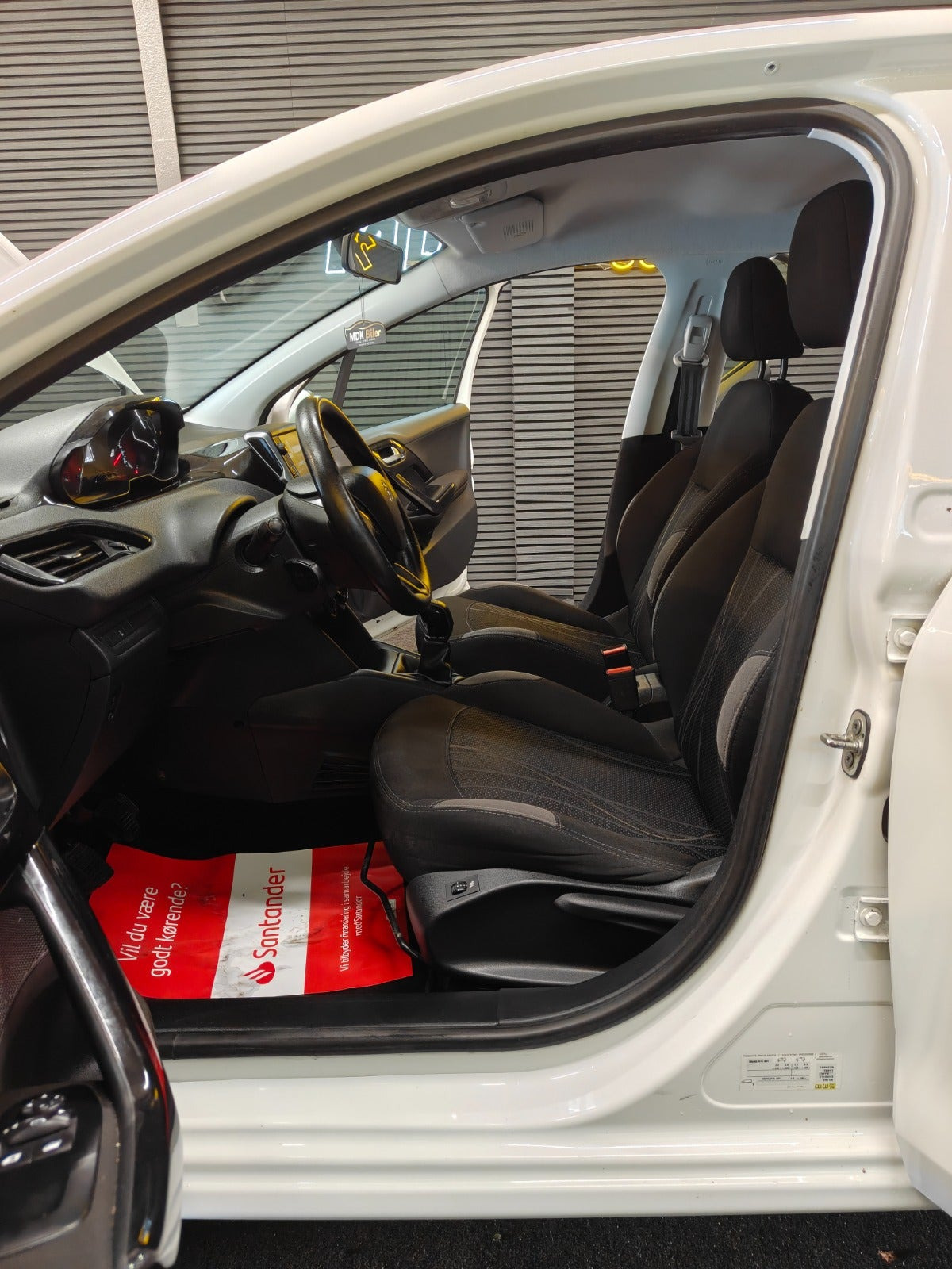 undefined Peugeot 208 fra 2012