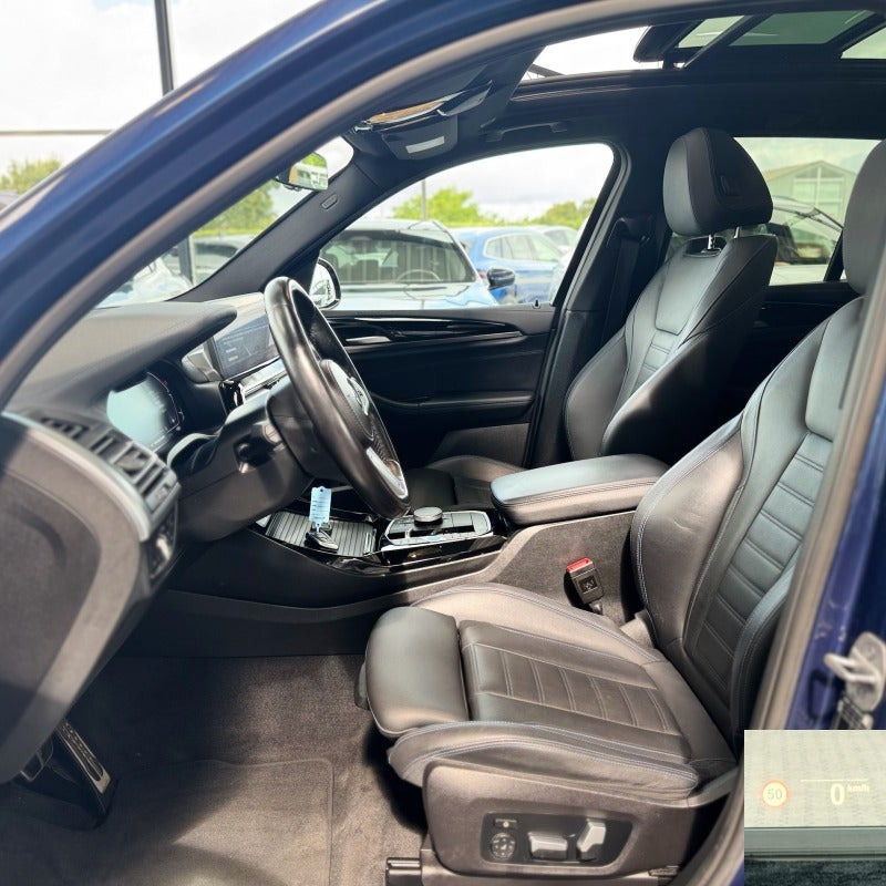 Blå BMW iX3 fra 2023
