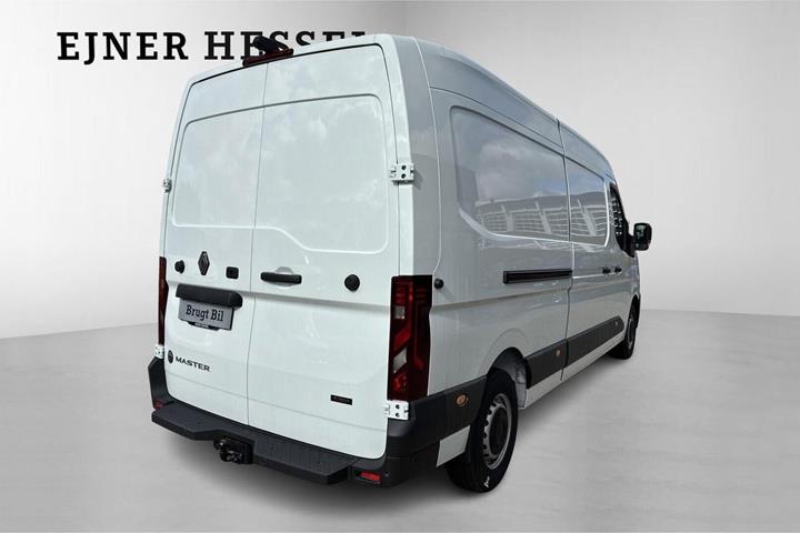 Hvid Renault Master V T35 fra 2025