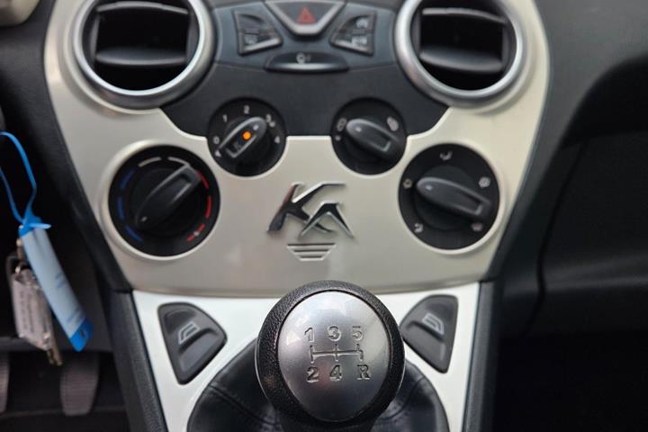 undefined Ford Ka fra 2014