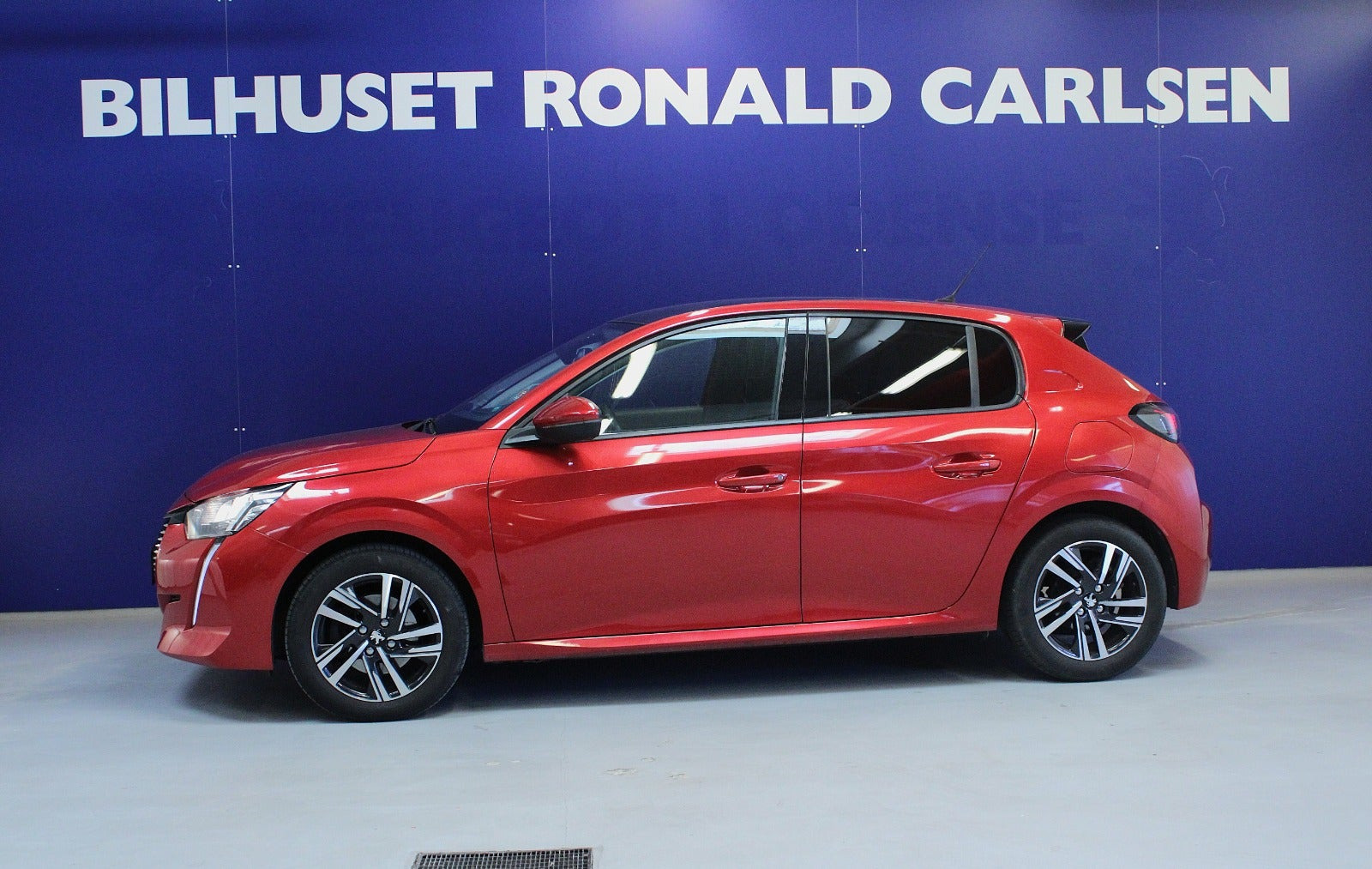Peugeot 208 1,2 PureTech 100 Allure Sky