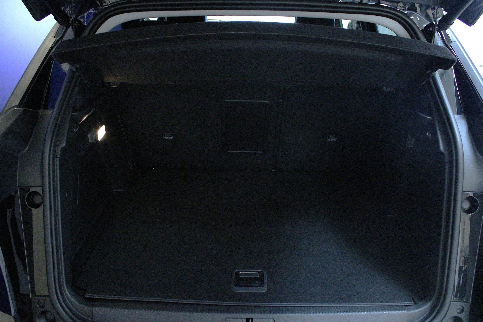 Sort Peugeot 3008 fra 2021