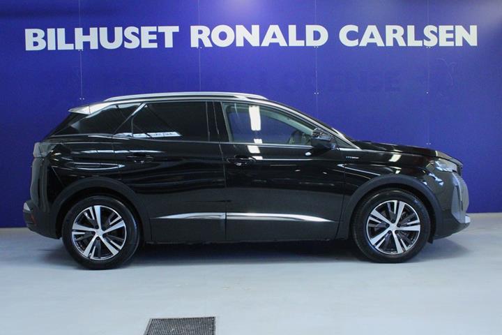 Sort Peugeot 3008 fra 2021