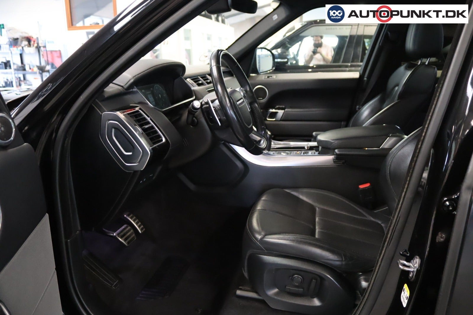 Sort Land Rover Range Rover sport fra 2017