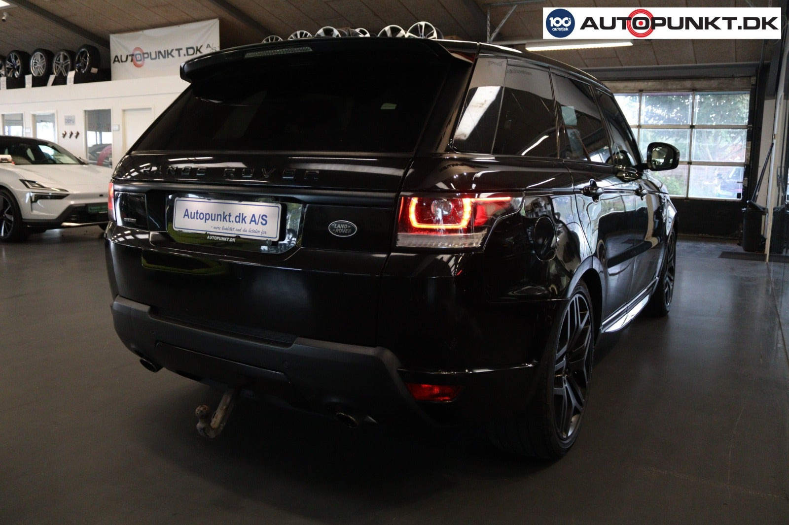 Sort Land Rover Range Rover sport fra 2017