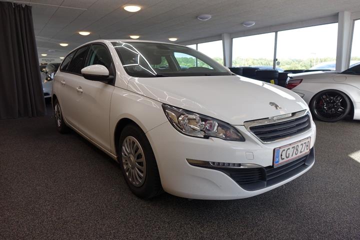 Hvid Peugeot 308 fra 2017