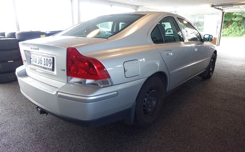 Volvo S60 2,4 140 Summum