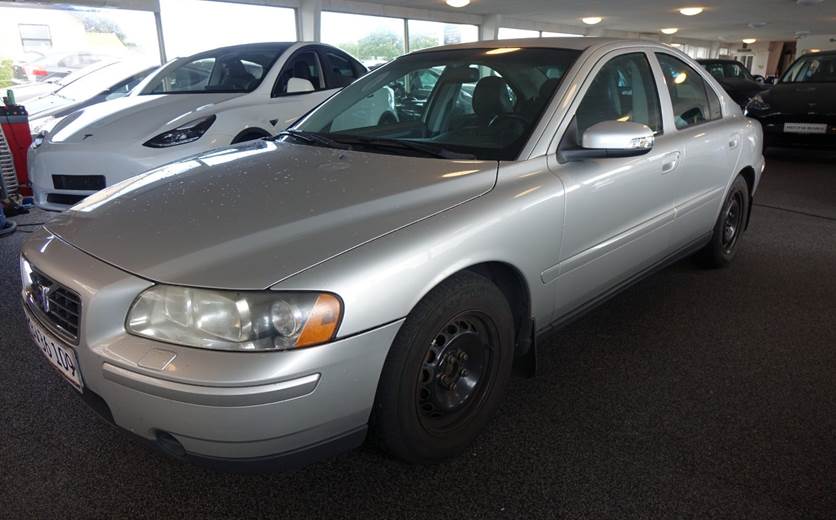 Volvo S60 2,4 140 Summum